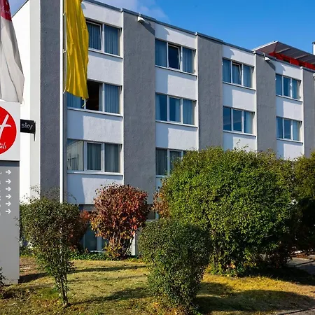 Michel Frankfurt Airport Ruesselsheim