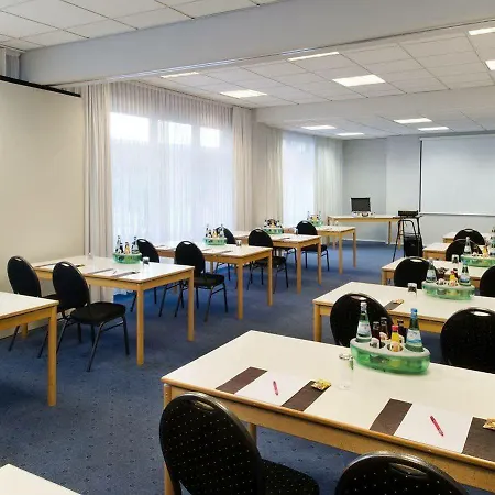 Michel Frankfurt Airport Ruesselsheim