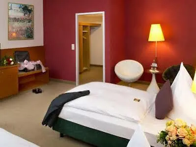 Michel Frankfurt Airport 4* Ruesselsheim