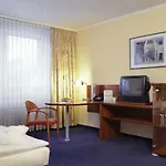 Michel Frankfurt Airport 4*