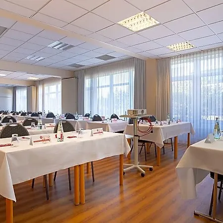 Hotel Michel Frankfurt Airport 4*