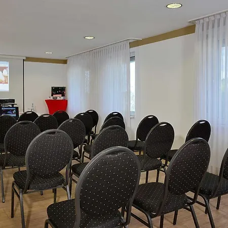 Michel Frankfurt Airport