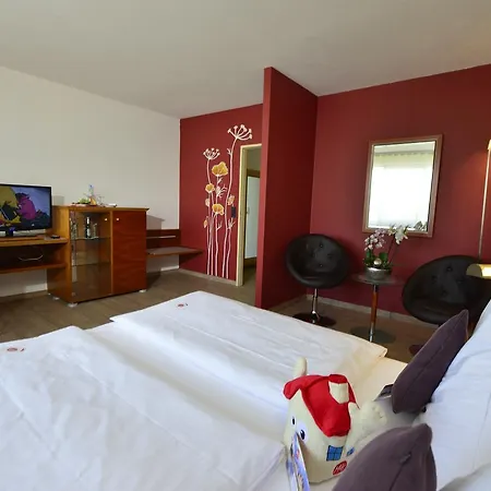 Michel Frankfurt Airport Hotel 4*