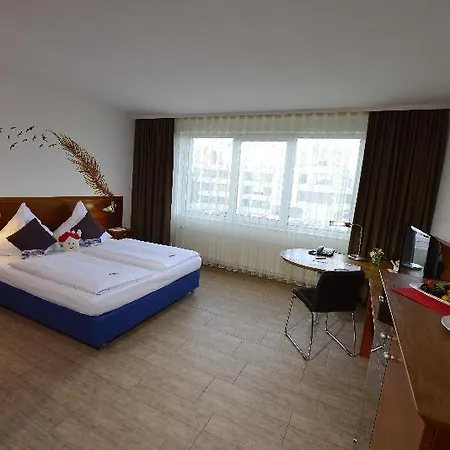 Michel Frankfurt Airport فندق 4*