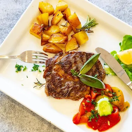 Michel Frankfurt Airport 4*