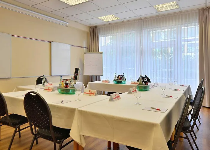 Michel Frankfurt Airport Rüsselsheim