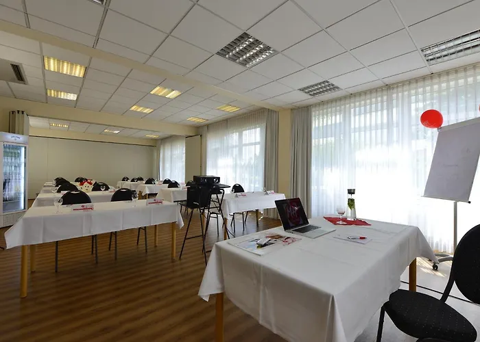 Michel Frankfurt Airport