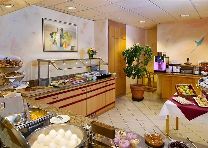 Michel Frankfurt Airport Hotel 4*