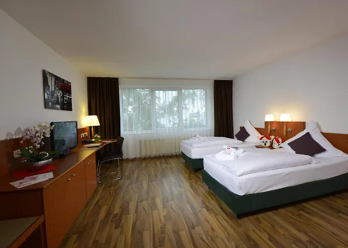 Michel Frankfurt Airport 4*