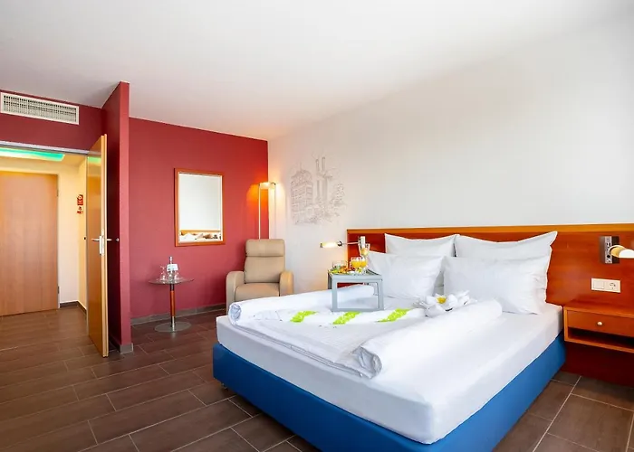 Michel Frankfurt Airport 4*